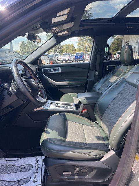used 2022 Ford Explorer car, priced at $27,295