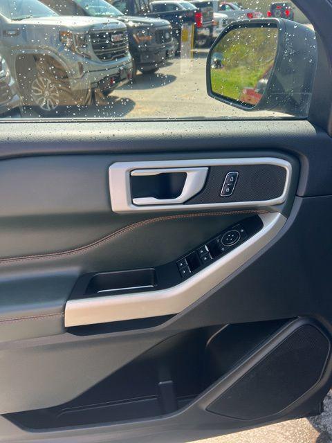 used 2022 Ford Explorer car, priced at $27,295