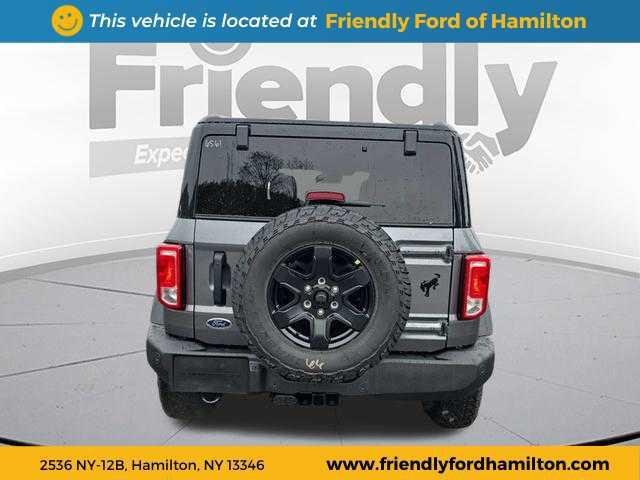 new 2025 Ford Bronco car, priced at $50,672