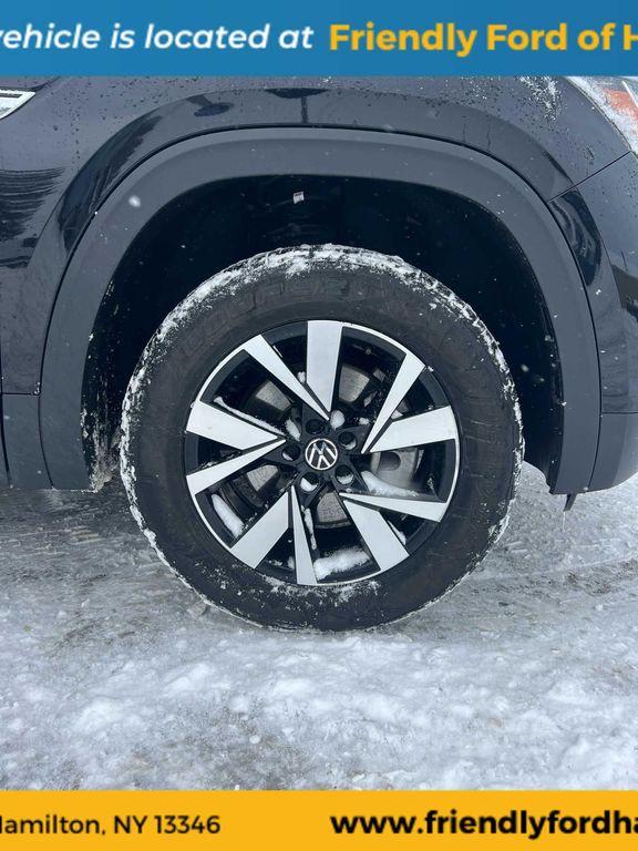 used 2022 Volkswagen Atlas Cross Sport car, priced at $21,495