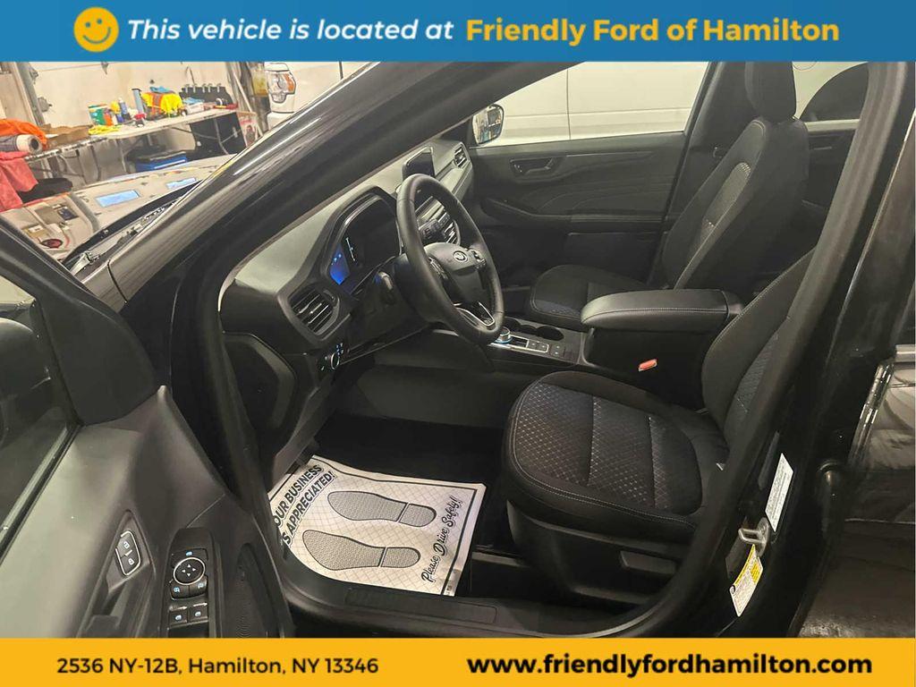 used 2025 Ford Escape car