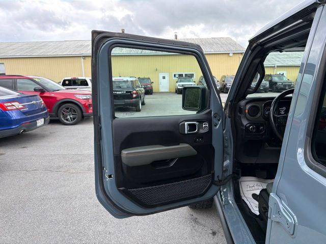 used 2024 Jeep Gladiator car, priced at $44,495