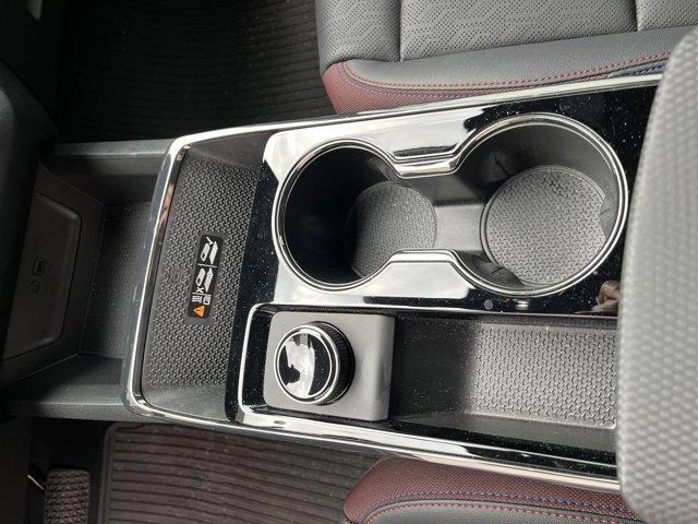 used 2025 Chevrolet Equinox car, priced at $31,672