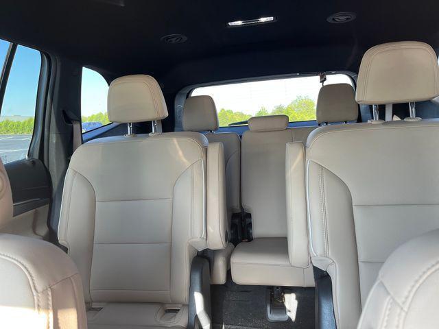 used 2025 Buick Enclave car, priced at $34,000
