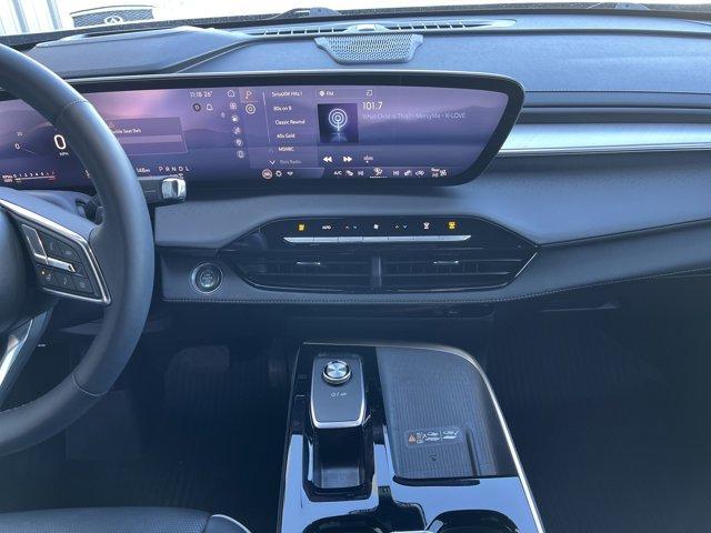 used 2025 Buick Enclave car, priced at $51,000