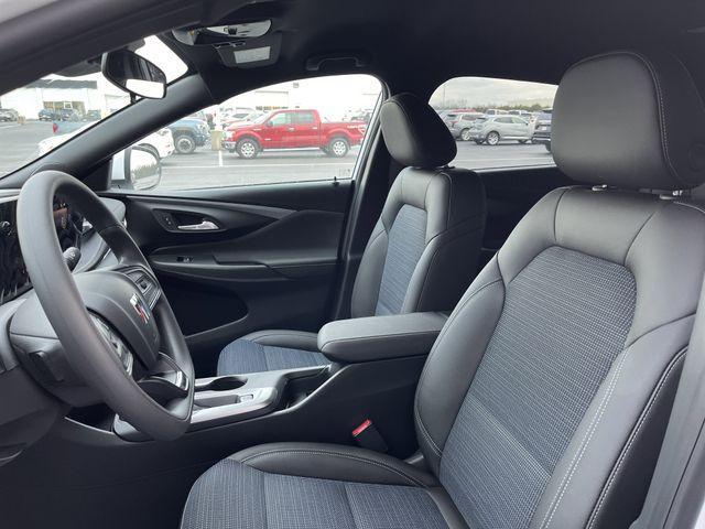 new 2026 Buick Envista car, priced at $25,632
