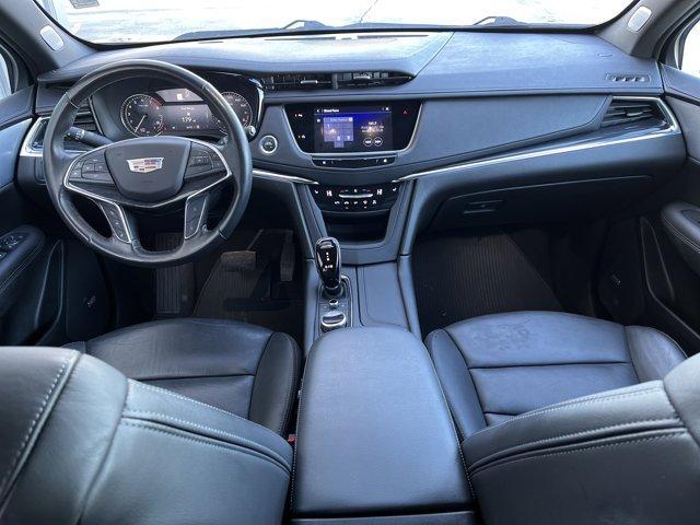 used 2023 Cadillac XT5 car, priced at $33,753