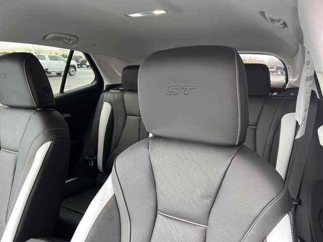 new 2026 Buick Envision car, priced at $45,413
