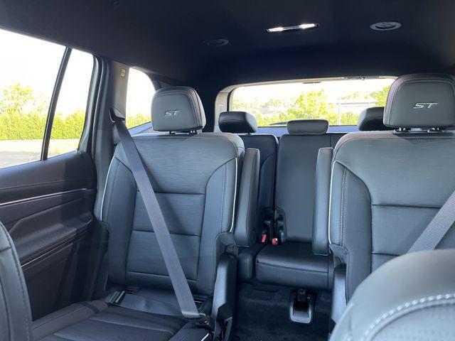 new 2026 Buick Enclave car, priced at $51,186