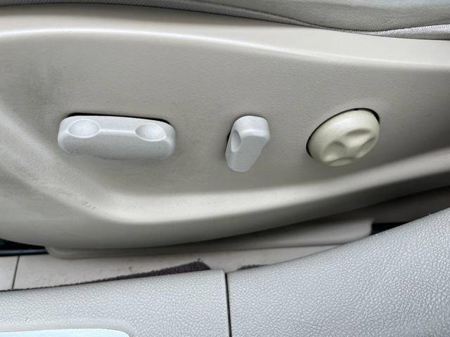 used 2009 Buick Lucerne car, priced at $9,247