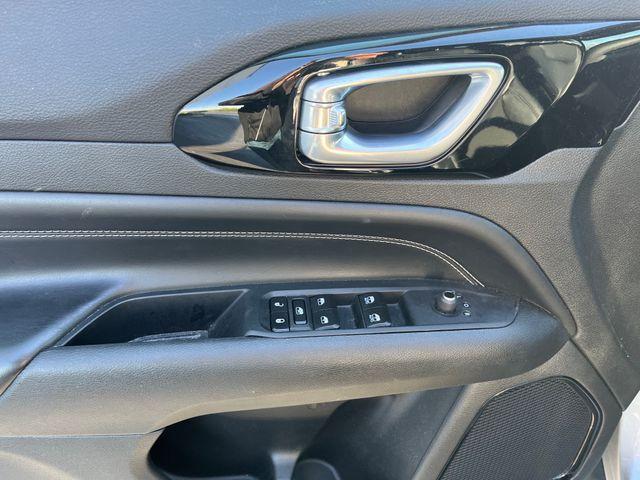 used 2023 Jeep Compass car