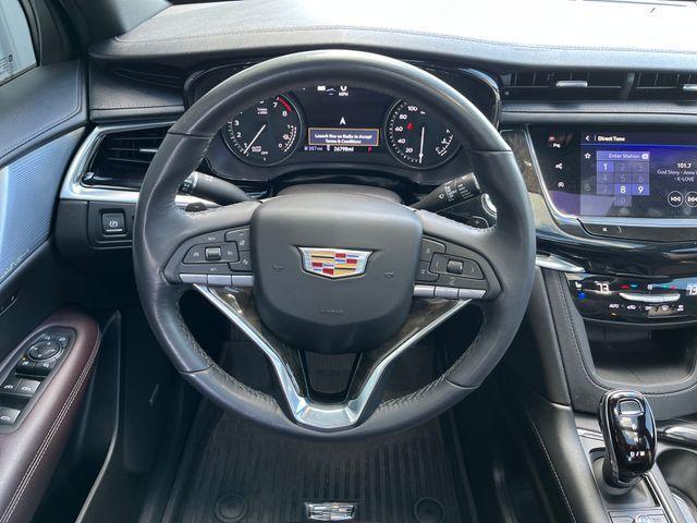 used 2024 Cadillac XT6 car, priced at $42,749