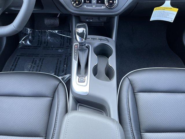 new 2025 Buick Envista car, priced at $25,185