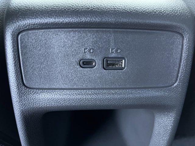 new 2025 Buick Envista car, priced at $25,185