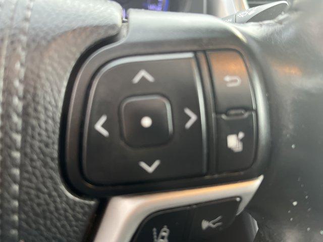 used 2019 Toyota Highlander car, priced at $21,589