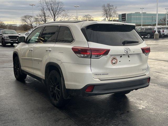 used 2019 Toyota Highlander car, priced at $21,589