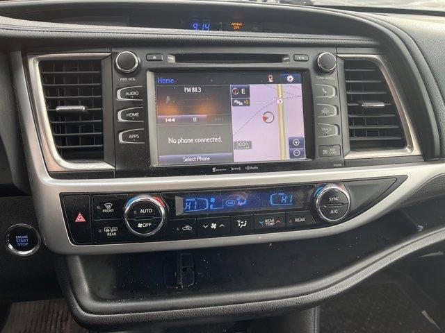 used 2019 Toyota Highlander car, priced at $21,589