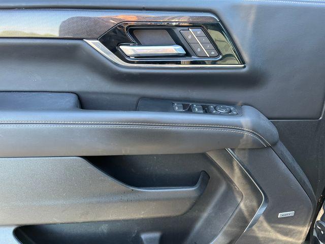 used 2025 GMC Yukon car, priced at $65,991