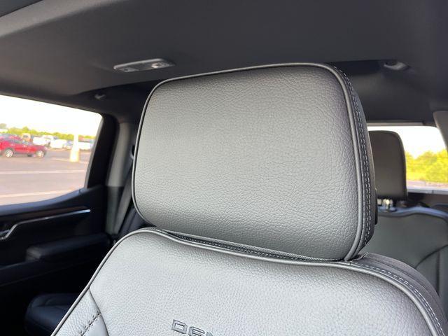 new 2026 GMC Sierra 1500 car, priced at $70,638