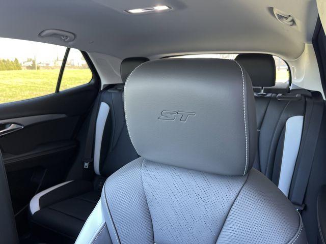new 2026 Buick Envision car, priced at $45,413