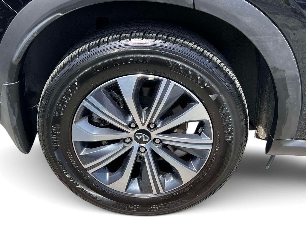 used 2025 INFINITI QX60 car, priced at $29,820