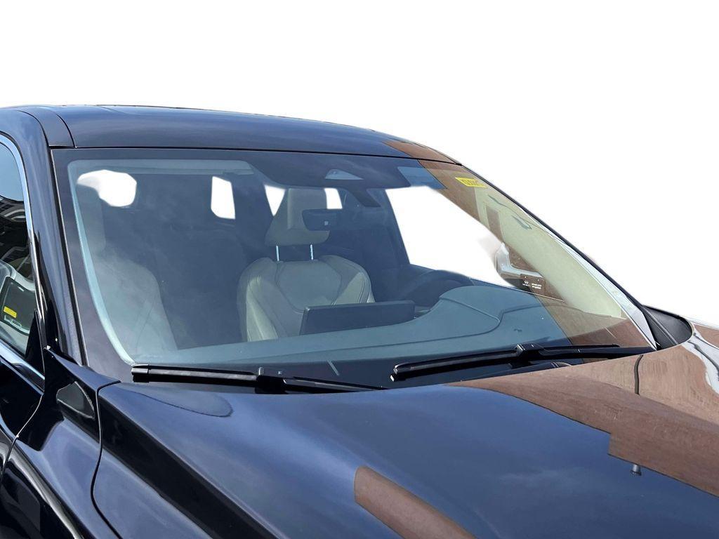 used 2025 INFINITI QX60 car, priced at $29,820