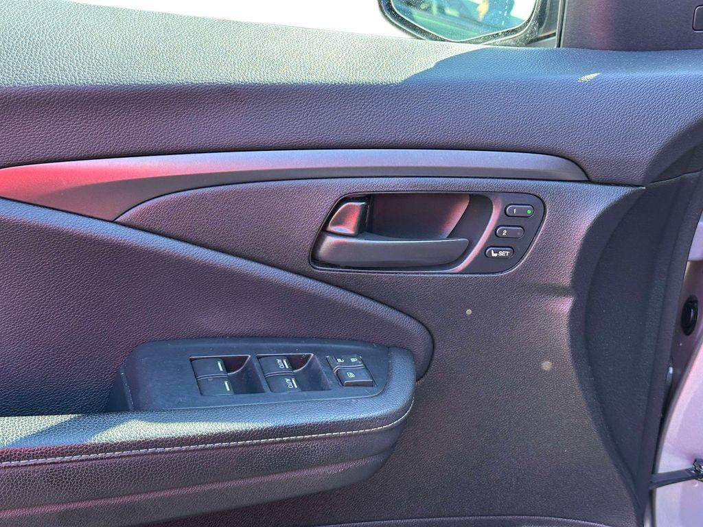 used 2022 Honda Passport car, priced at $29,909