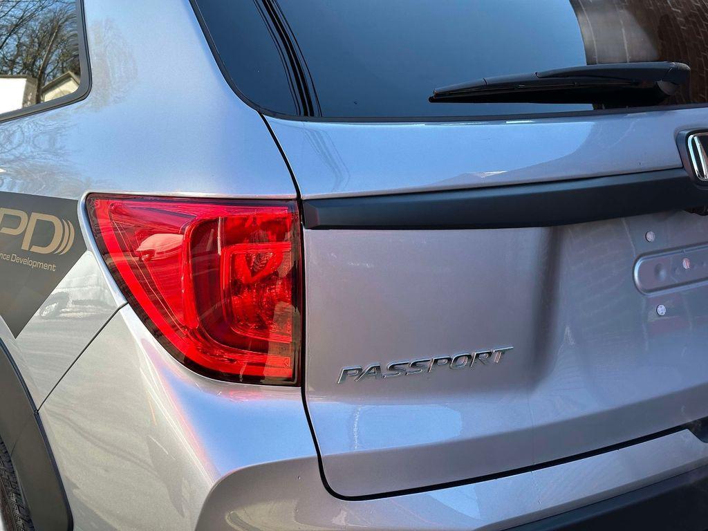 used 2022 Honda Passport car, priced at $29,909