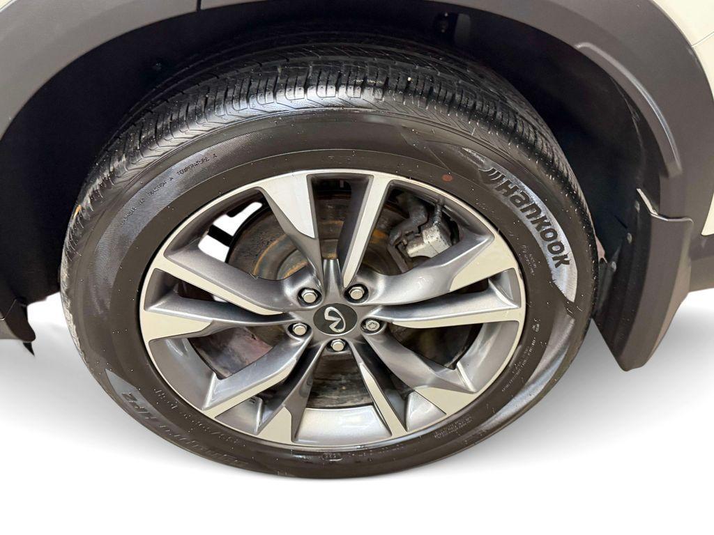 used 2024 INFINITI QX60 car, priced at $29,995