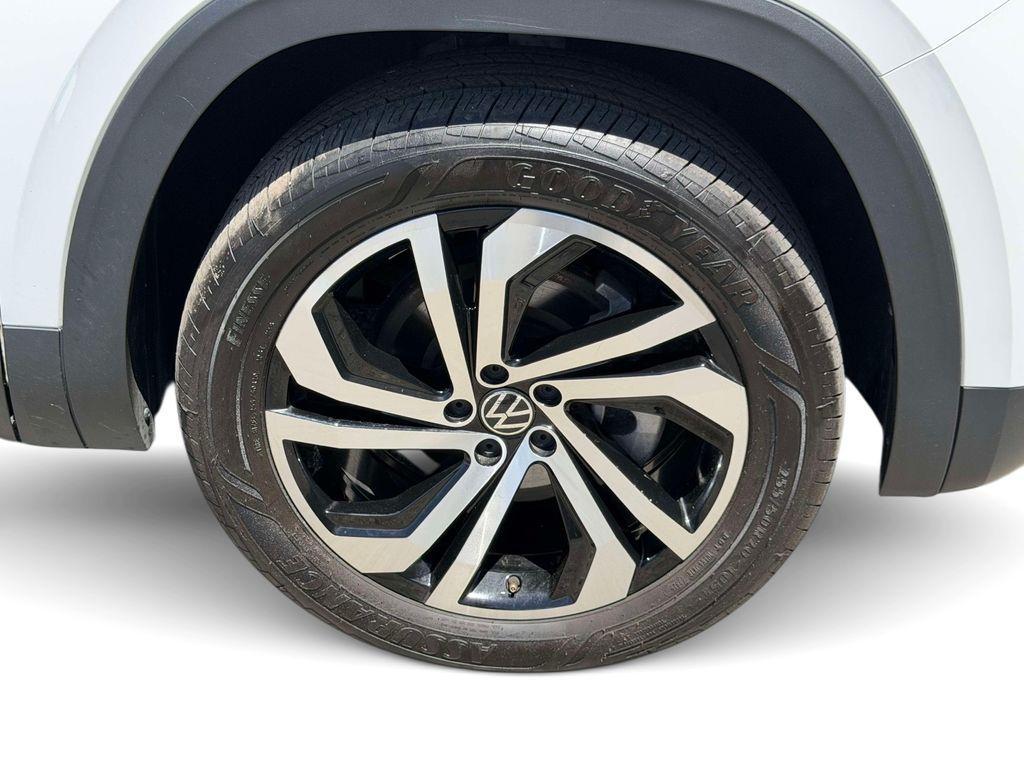 used 2022 Volkswagen Atlas car, priced at $33,995