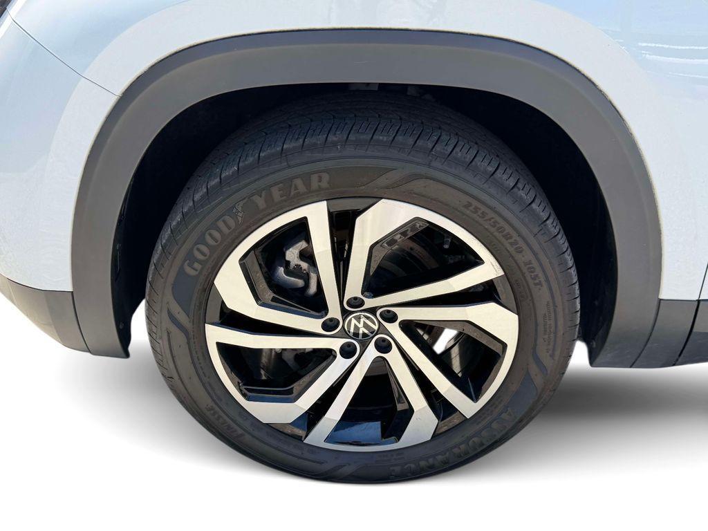 used 2022 Volkswagen Atlas car, priced at $33,995