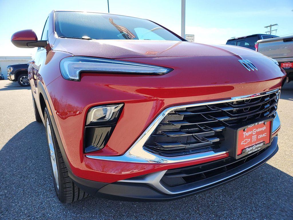 new 2026 Buick Encore GX car, priced at $22,655