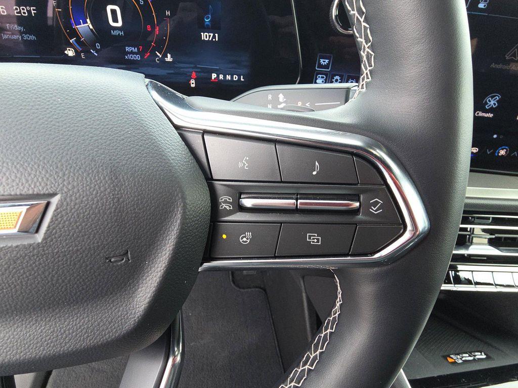 used 2025 Chevrolet Traverse car, priced at $34,962