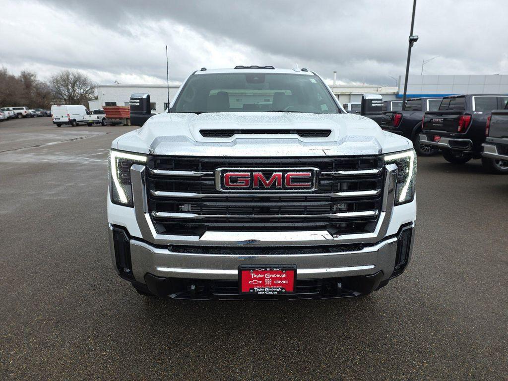 new 2026 GMC Sierra 3500 car, priced at $77,394