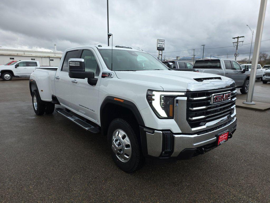 new 2026 GMC Sierra 3500 car, priced at $77,394