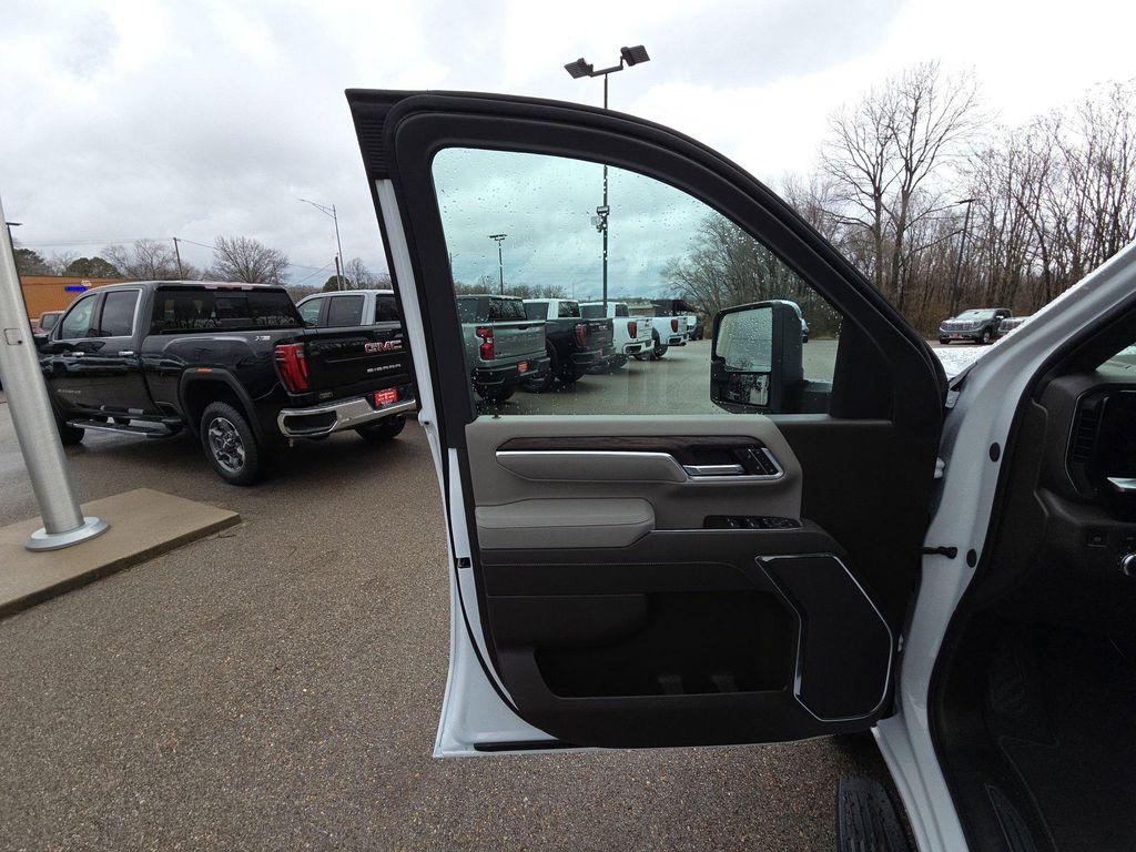 new 2026 GMC Sierra 3500 car, priced at $77,394