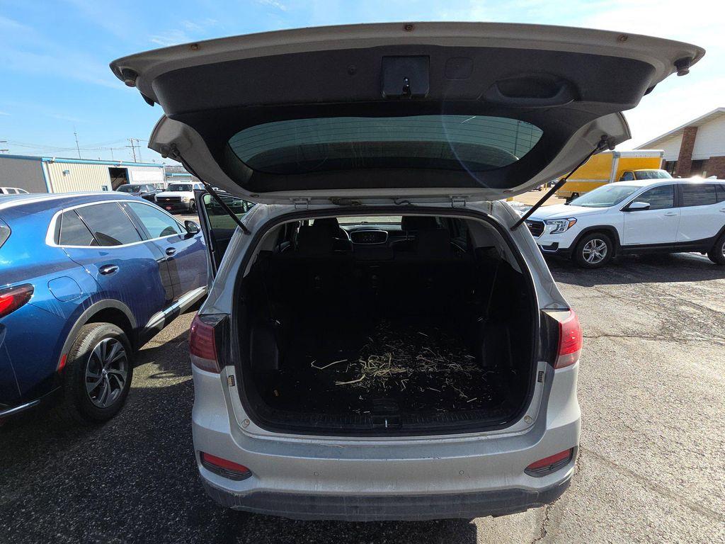 used 2020 Kia Sorento car, priced at $10,580