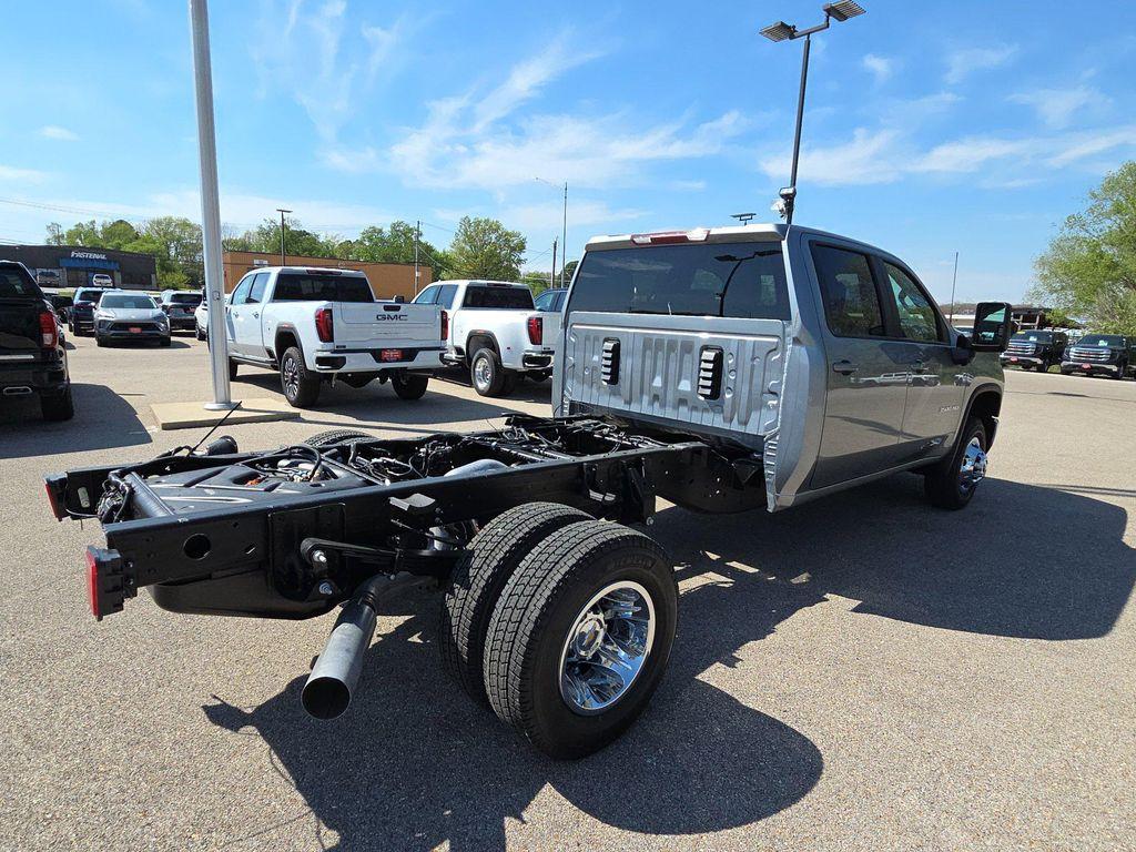 new 2026 Chevrolet Silverado 3500 car, priced at $66,203