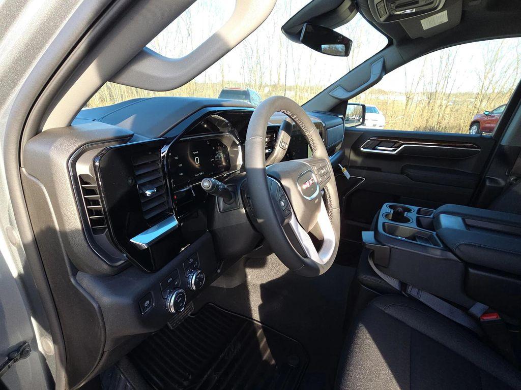 new 2026 GMC Sierra 1500 car, priced at $48,297