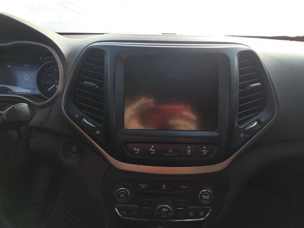 used 2014 Jeep Cherokee car, priced at $8,580