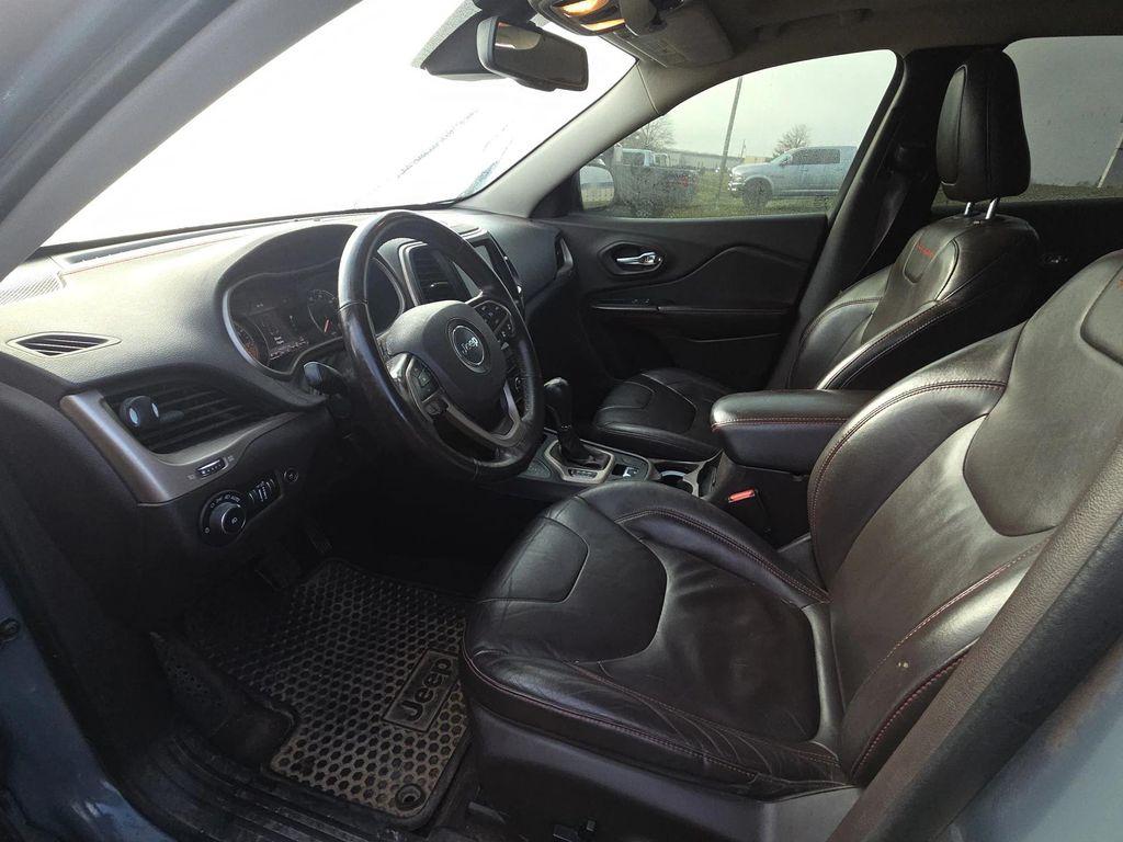 used 2014 Jeep Cherokee car, priced at $8,580