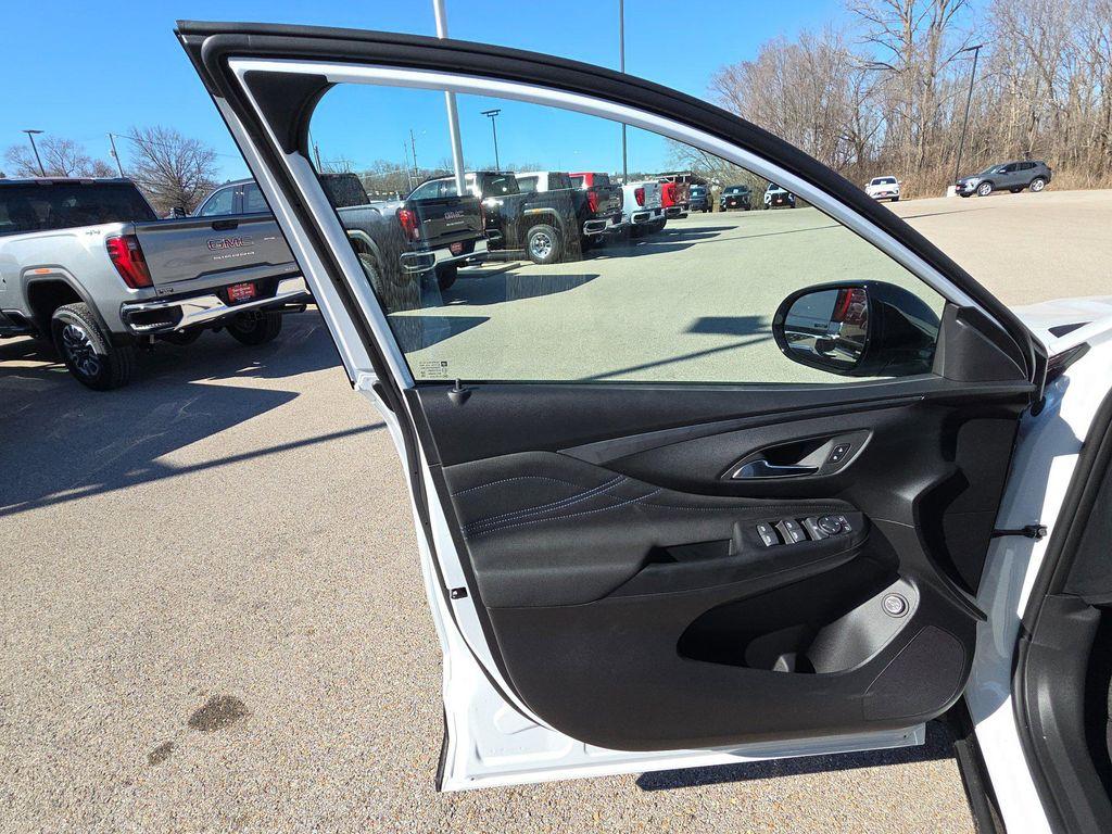 new 2026 Buick Envista car, priced at $26,787