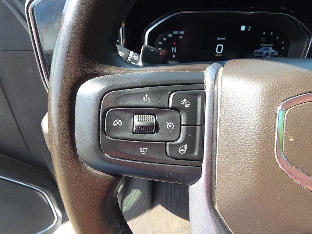 used 2023 GMC Sierra 1500 car, priced at $39,200