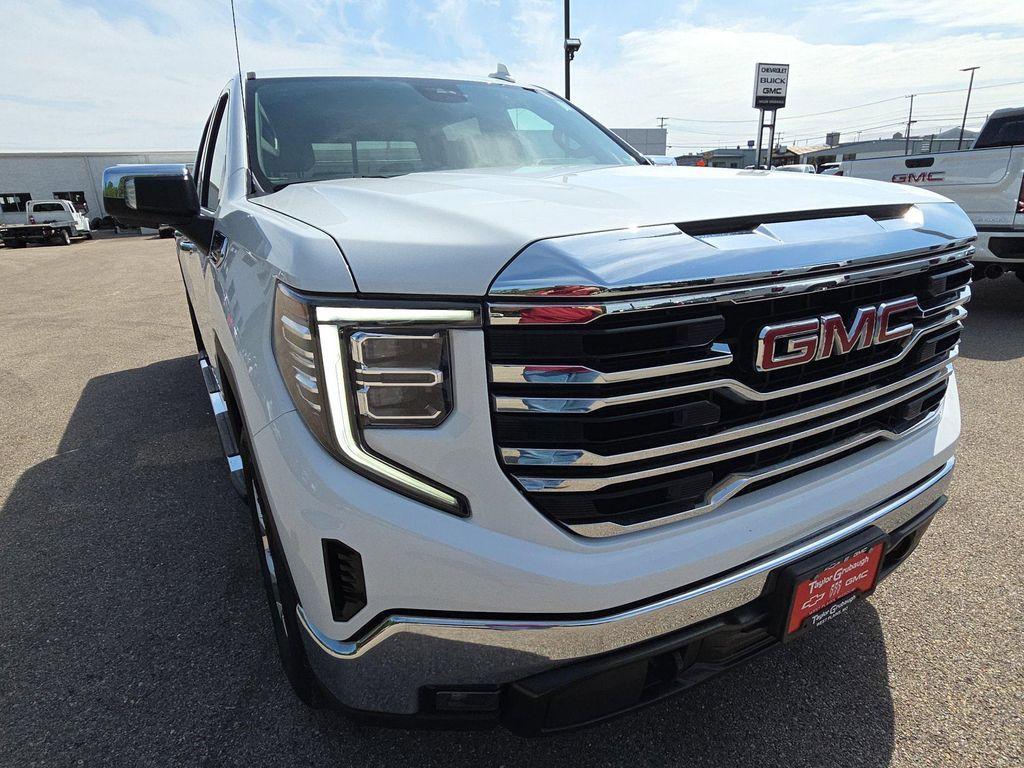 used 2023 GMC Sierra 1500 car, priced at $39,200
