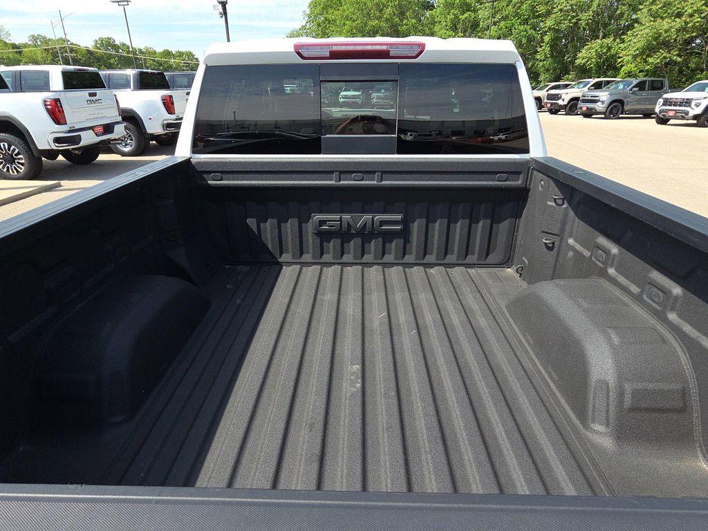 used 2023 GMC Sierra 1500 car, priced at $39,200