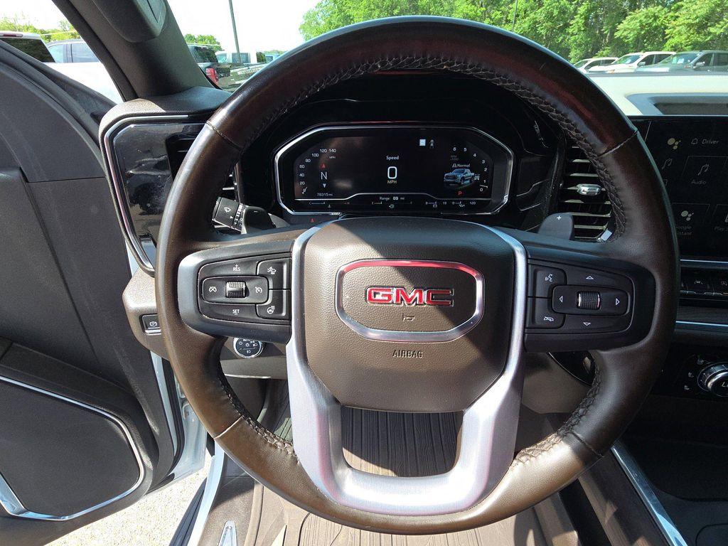 used 2023 GMC Sierra 1500 car, priced at $39,200