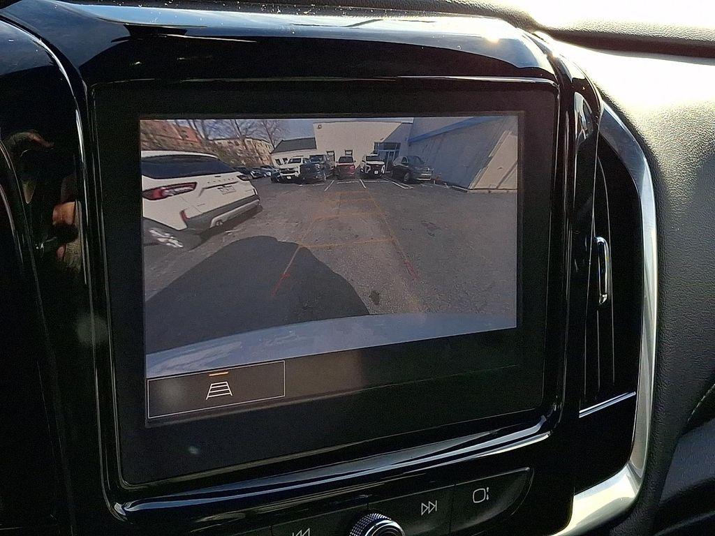 used 2023 Chevrolet Traverse car, priced at $30,444