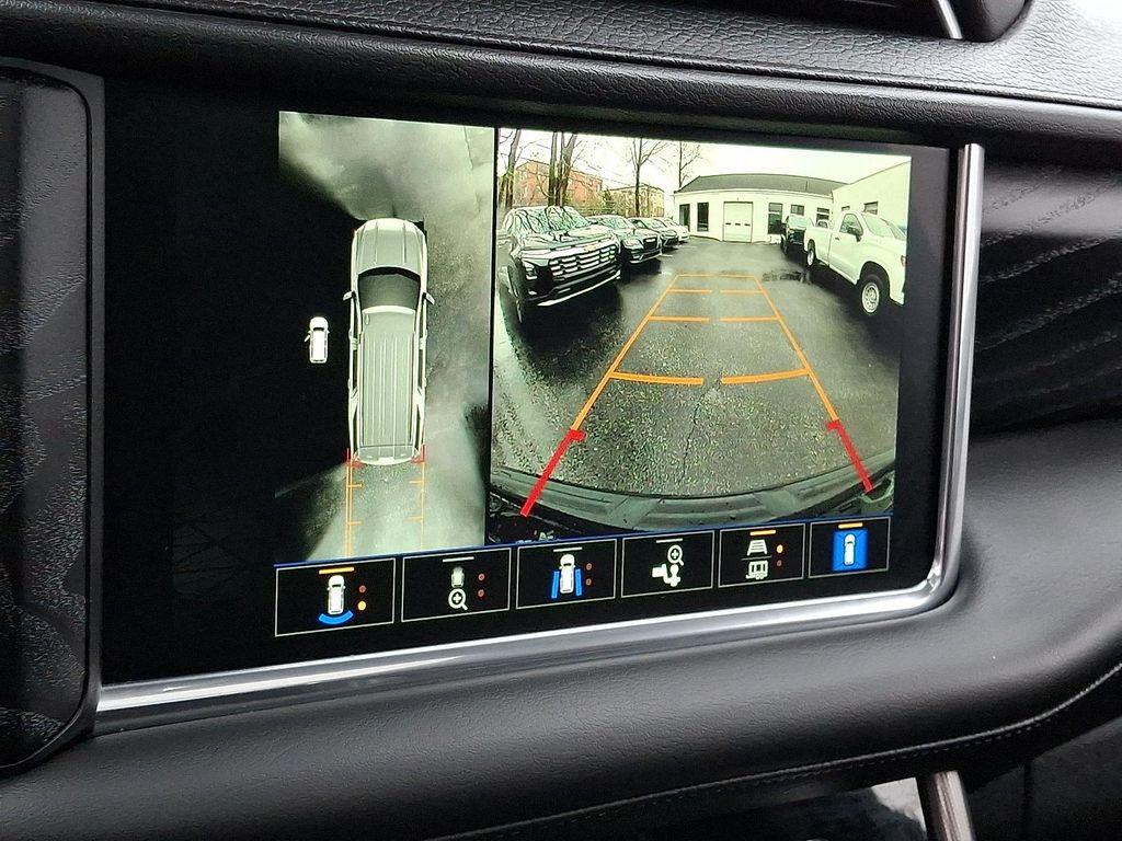 used 2024 GMC Yukon XL car, priced at $66,455