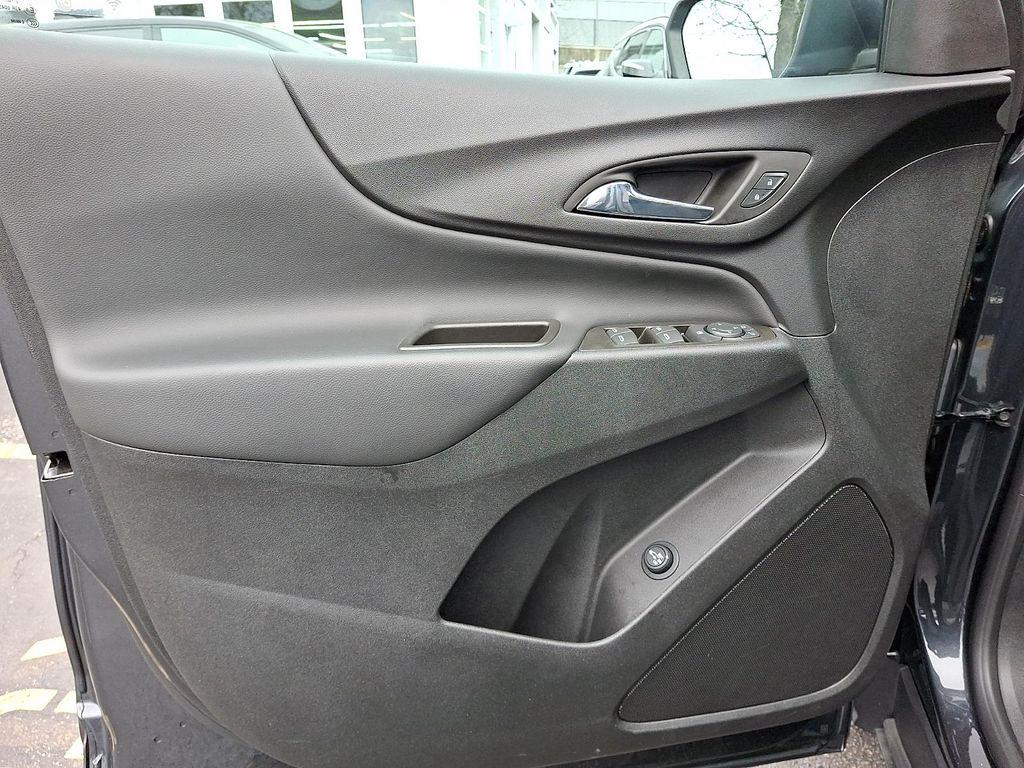 used 2023 Chevrolet Equinox car, priced at $22,767