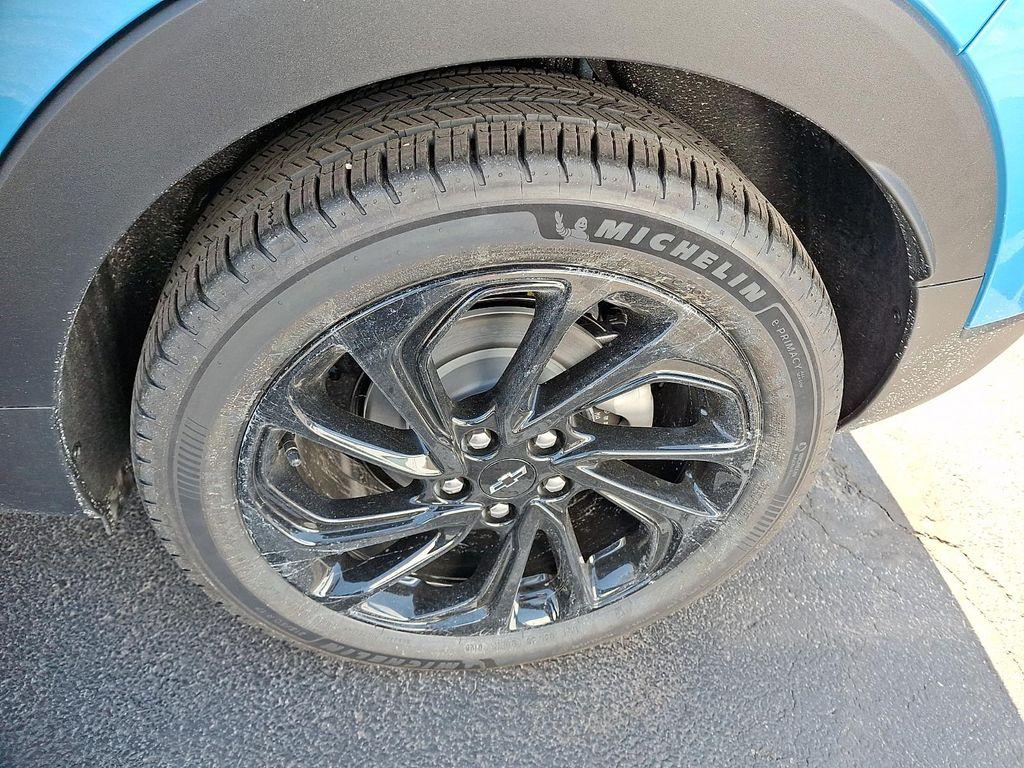 new 2027 Chevrolet Bolt car, priced at $35,685